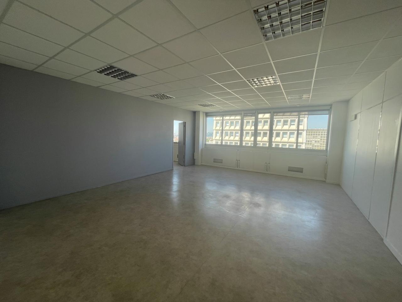 Bureau Lyon 527m² Location bureau Lyon Rhône OLBUR2533274 3